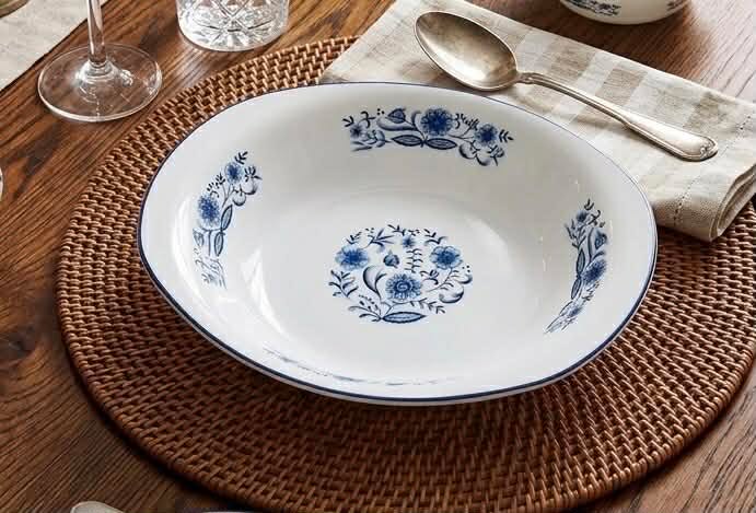 Tô hột xoài sâu lòng Taylor, Smith & Taylor (Sứ Mỹ xưa/cổ)  họa tiết Blue Onion