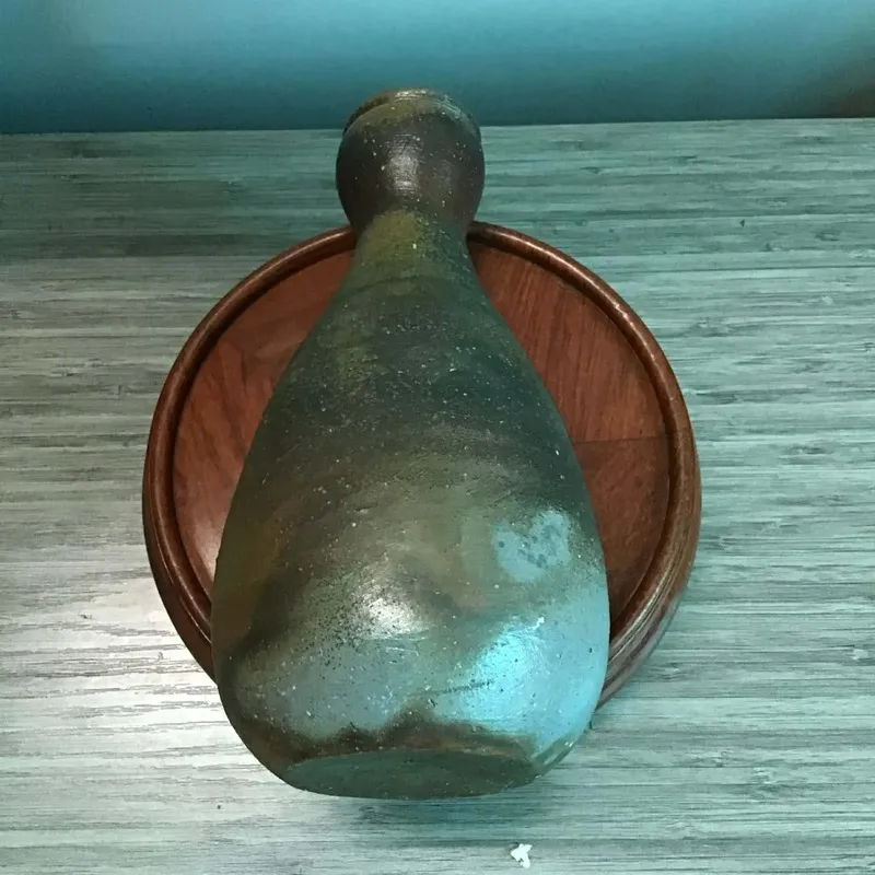 Bình gốm Bizen Nhật Bản