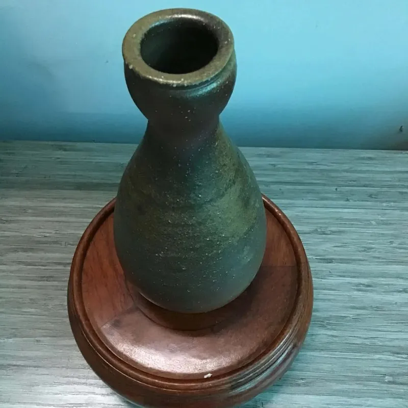 Bình gốm Bizen Nhật Bản